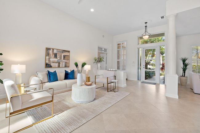 8774 Lakes Blvd, House other with 3 bedrooms, 3 bathrooms and null parking in West Palm Beach FL | Image 13