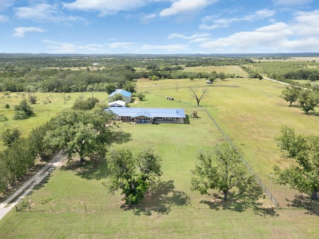 10292 Us Highway 190 W, Home with 4 bedrooms, 3 bathrooms and null parking in Lometa TX | Image 37