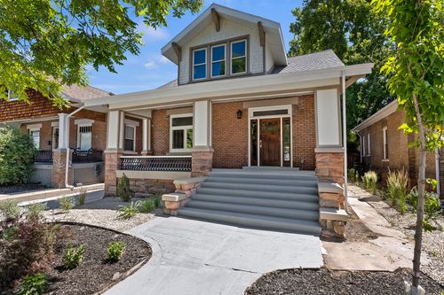 855 700, Salt Lake City, UT, 84102-3505 | Card Image