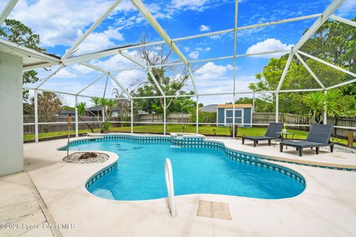 831 Koln Ct Nw, PALM BAY, FL, 32907-8267 | Card Image