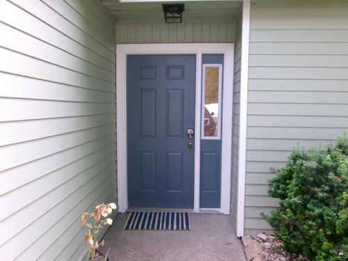 2426 Galloway Dr, Manhattan, KS, 66502-6641 | Card Image