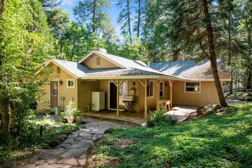30303 Oak Run To Fern Rd, Whitmore, CA, 96096-9544 | Card Image
