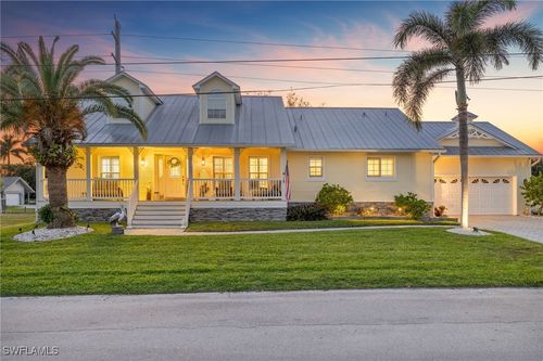 27130 Holly Ln, BONITA SPRINGS, FL, 34135-4444 | Card Image