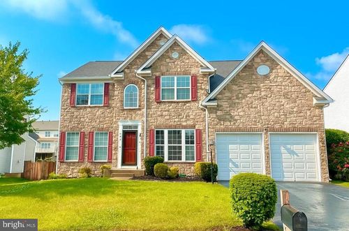 16331 Eagle Flight Cir, WOODBRIDGE, VA, 22191-6081 | Card Image