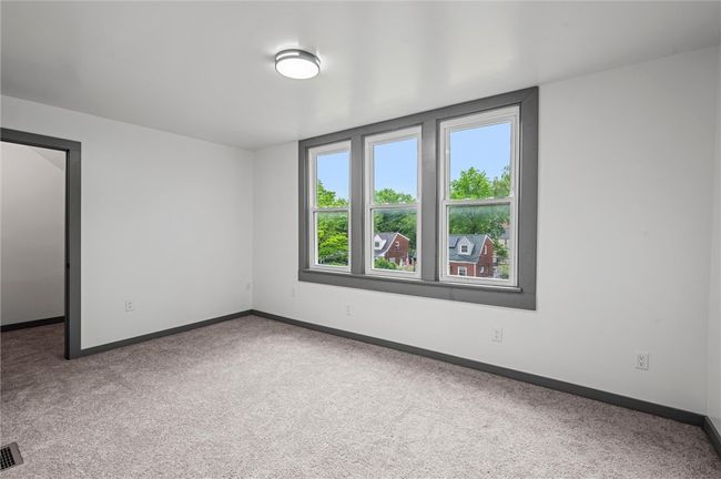 Bedroom #3 | Image 19