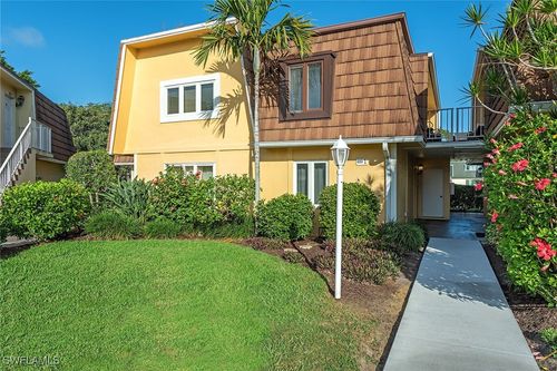 423b-423 Meadowlark Ln, Naples, FL, 34105-2982 | Card Image