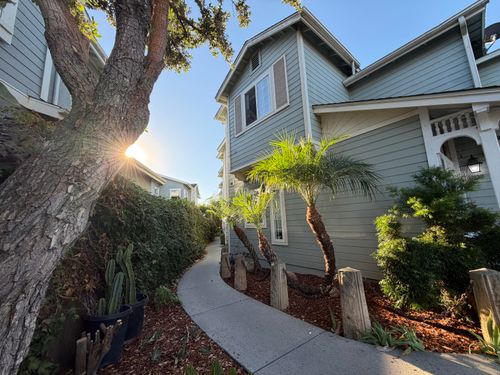 apt-2-519 Coronel Pl, SANTA BARBARA, CA, 93101-4574 | Card Image