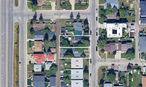 1307 25 St Se, Calgary, AB, T2A0X3 | Card Image