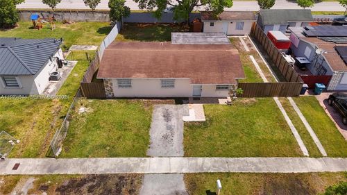 15115 Sw 304th Ter, Homestead, FL, 33033-4421 | Card Image