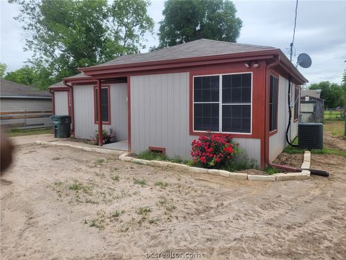 1408 E 28th St, Bryan, TX, 77802-1323 | Card Image