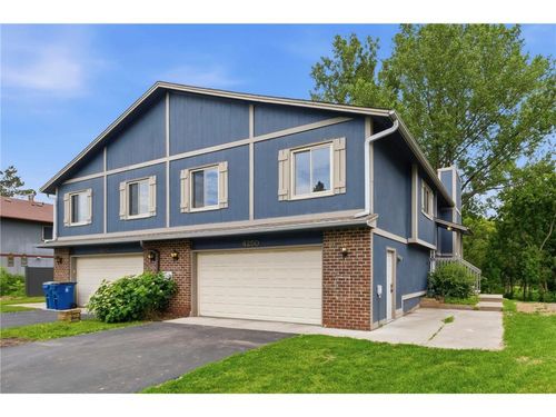 4250 Thornhill Ln, Vadnais Heights, MN, 55127-7835 | Card Image