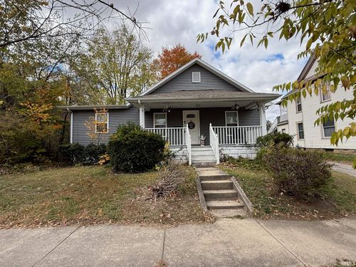 606 S Bluff St, Monticello, IN, 47960-2437 | Card Image