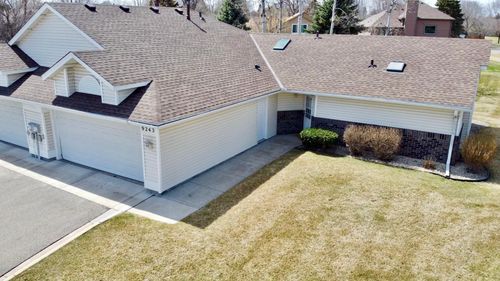 9243 Yorkshire Ln, Brooklyn Park, MN, 55443-1987 | Card Image