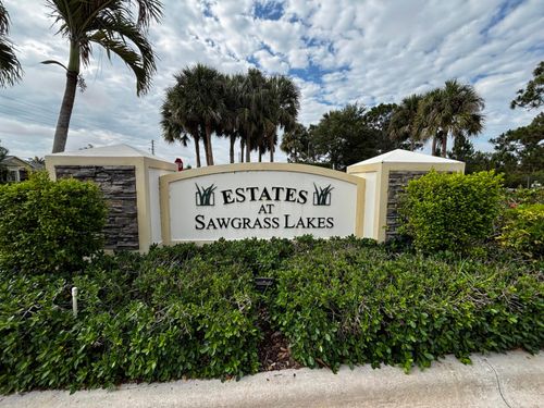 375 Sw Vista Lake Dr, Port St Lucie, FL, 34953-8239 | Card Image