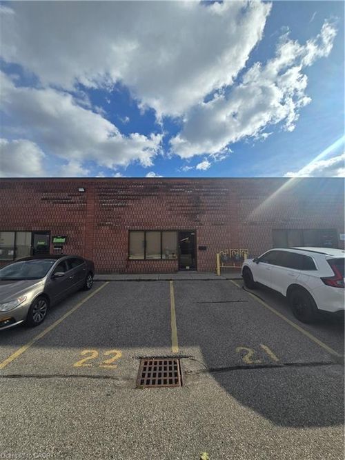 105-96 Rankin St, Waterloo, ON, N2V2B6 | Card Image