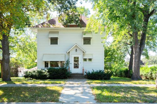 511 Wilson Ave Se, Saint Cloud, MN, 56304-1042 | Card Image