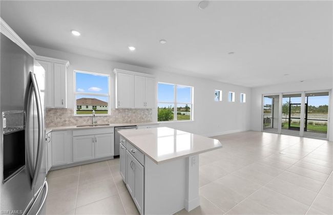 12662 Pyrite Ct, Condo with 2 bedrooms, 2 bathrooms and 2 parking in Alva FL | Image 12