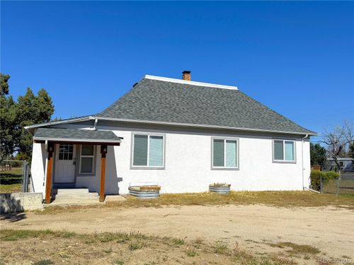 718 Indiana Ave, Limon, CO, 80828-2205 | Card Image
