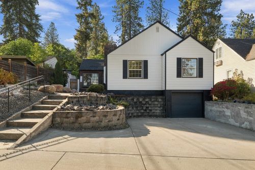 1419 W 17th Ave, Spokane, WA, 99203 | Card Image