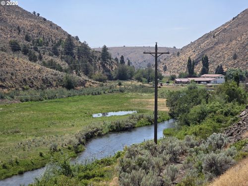24990 Sumpter Stage Hwy, Baker City, OR, 97814-7817 | Card Image