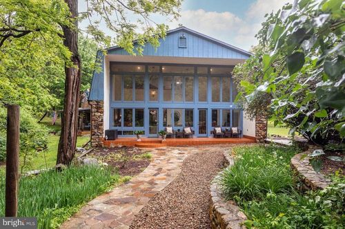 7430 Joes Creek Rd, Linville, VA, 22834-2517 | Card Image