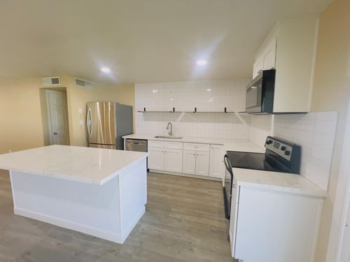 4016 E Eugie Ave, Phoenix, AZ, 85032-6312 | Card Image