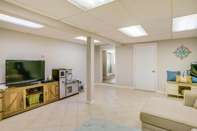 6 Diana Rd, House other with 3 bedrooms, 2 bathrooms and null parking in Derry NH | Image 26