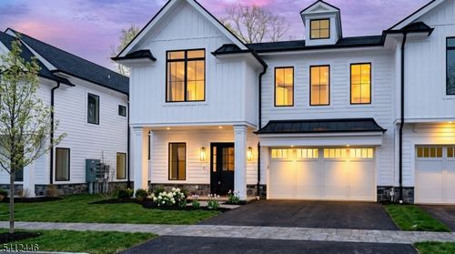 4-16 Paris Ave, Rockleigh, NJ, 07647-2603 | Card Image