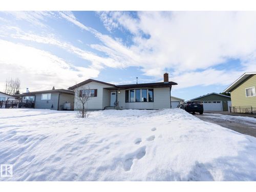 4527 45 Ave, Gibbons, AB, T0A1N0 | Card Image