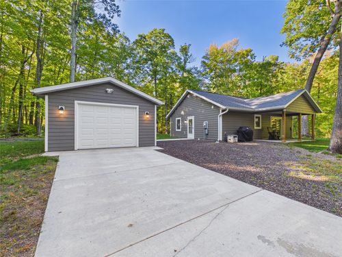 15199 Maple St, Stone Lake, WI, 54876 | Card Image