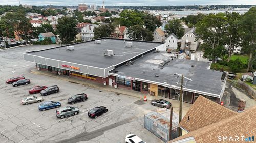 48 Ocean Ave, New London, CT, 06320-3414 | Card Image