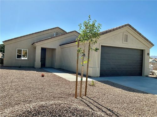 3586 N Pearl St, Kingman, AZ, 86409-3114 | Card Image