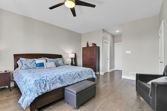 20310 Andrea Ave, House other with 3 bedrooms, 3 bathrooms and 8 parking in South Glengarry ON | Image 16