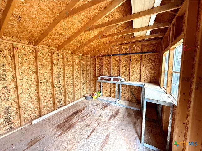 213 Summerside Ave, House other with 3 bedrooms, 2 bathrooms and null parking in Lockhart TX | Image 11