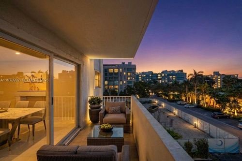 apt-405-1075 92nd St, Bay Harbor Islands, FL, 33154-2755 | Card Image