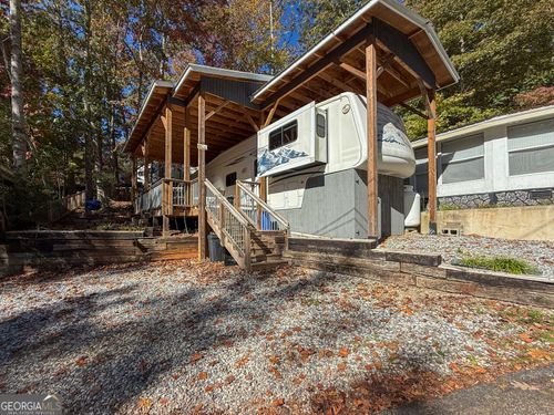 175 Yogi Bear Blvd, Cleveland, GA, 30528-1766 | Card Image