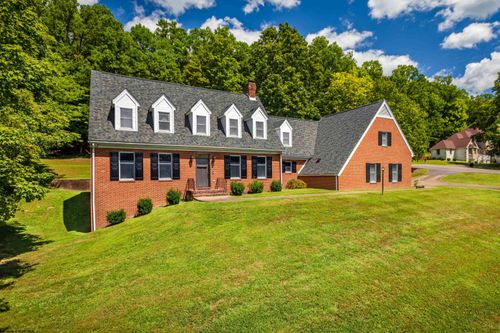 3703 Swallowtail Dr, Morgantown, WV, 26508-8825 | Card Image