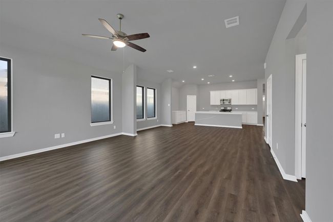 738 Mockingbird Passage Dr, House other with 3 bedrooms, 2 bathrooms and 2 parking in Beasley TX | Image 25