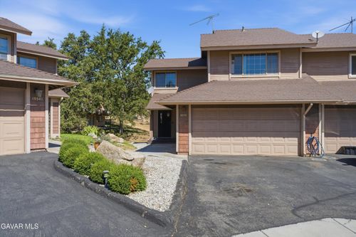 18551 Glenview Court, Tehachapi, CA, 93561 | Card Image