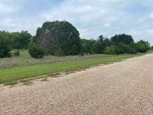 34045 Stonewood Dr, Whitney, TX, 76692-5356 | Card Image