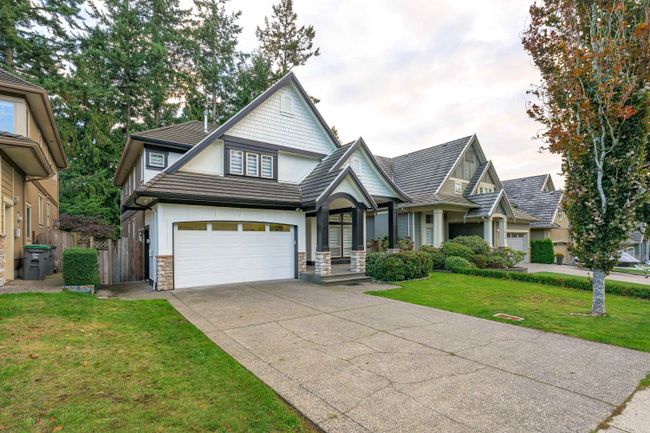 12078 59 Avenue, House other with 6 bedrooms, 4 bathrooms and 6 parking in Surrey BC | Image 2