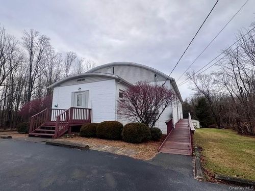1765 Route 44, Pleasant Valley, NY, 12569-5612 | Card Image