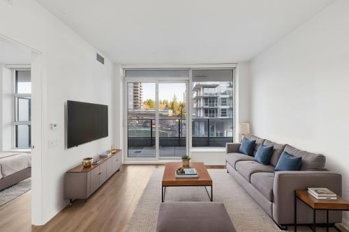 304-3809 Evergreen Pl, Burnaby, BC, V3J0M1 | Card Image