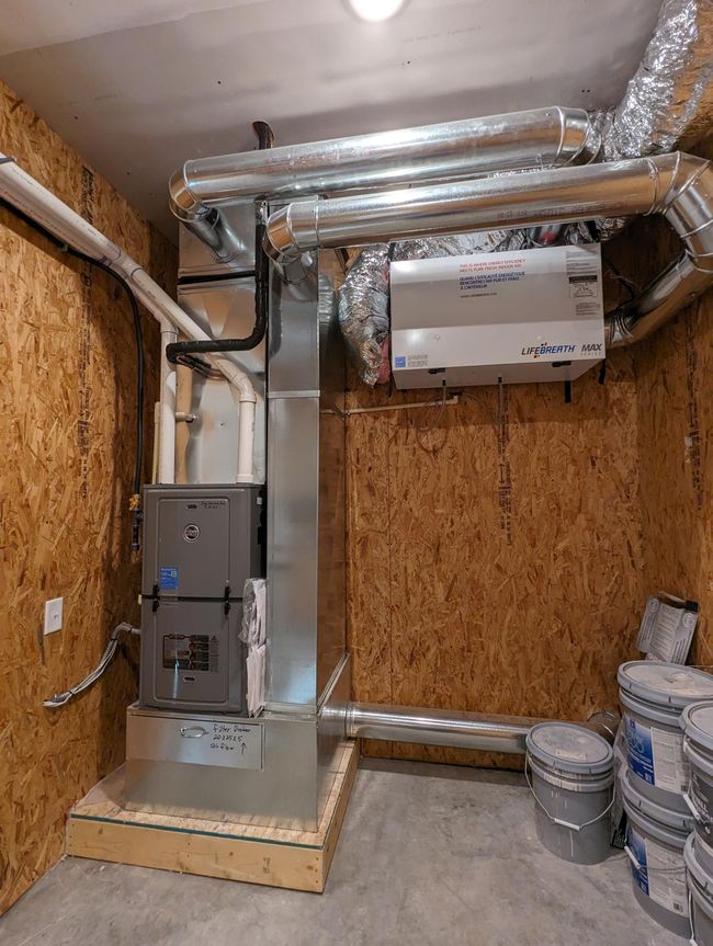 Utility Room | Image 29