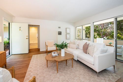 17-3435 Richland Dr, SANTA BARBARA, CA, 93105-5208 | Card Image