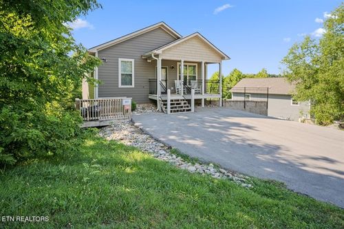 1103 Sanctuary Shores Way, Sevierville, TN, 37876-1472 | Card Image