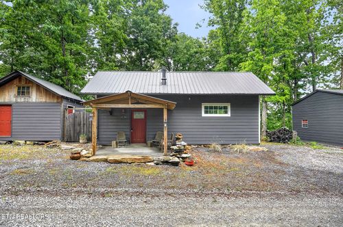 853 Rock Springs Rd, Celina, TN, 38551-9802 | Card Image