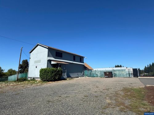 5765-5755 - 5765 State St, Salem, OR, 97317-9232 | Card Image