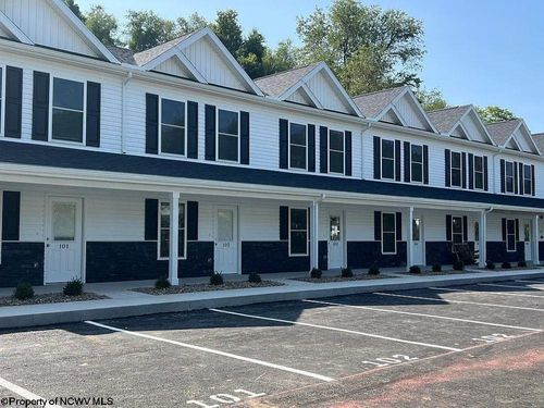 unit-101-621 Clarksburg Rd, Buckhannon, WV, 26201-4639 | Card Image