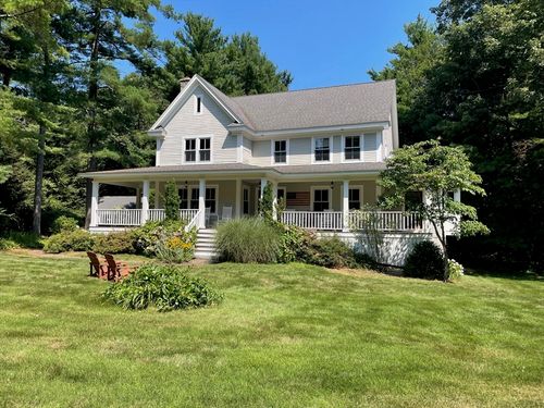 26 Rocky Ln, Medfield, MA, 02052-3220 | Card Image